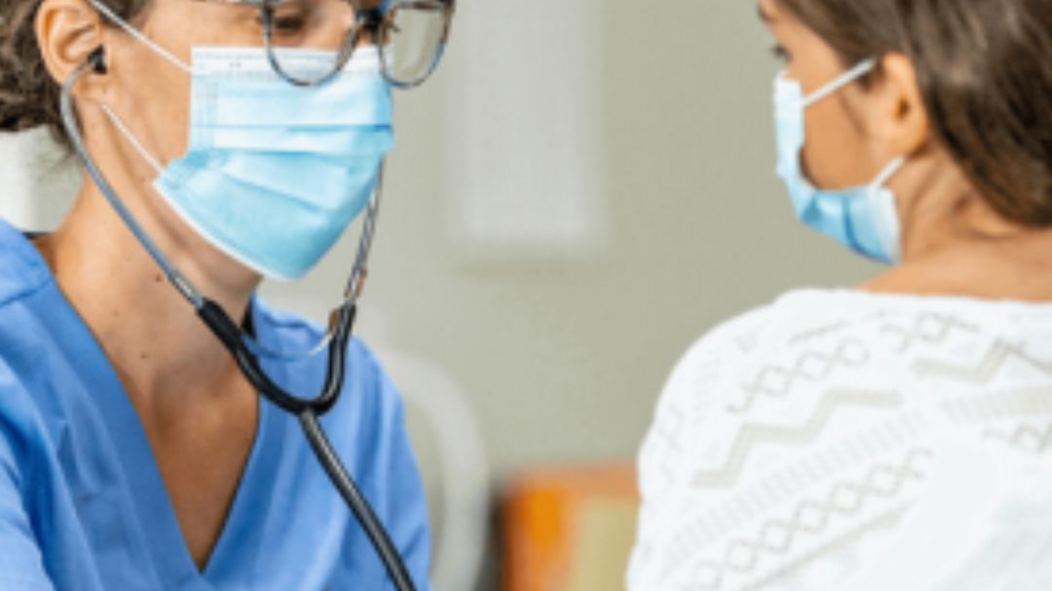 Aumentan consultas en sector público de salud: "Hay un 40% de mayor demanda"