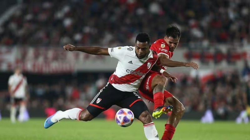 Independiente y River se enfrentan en un nuevo clásico en la Copa de la Liga Profesional