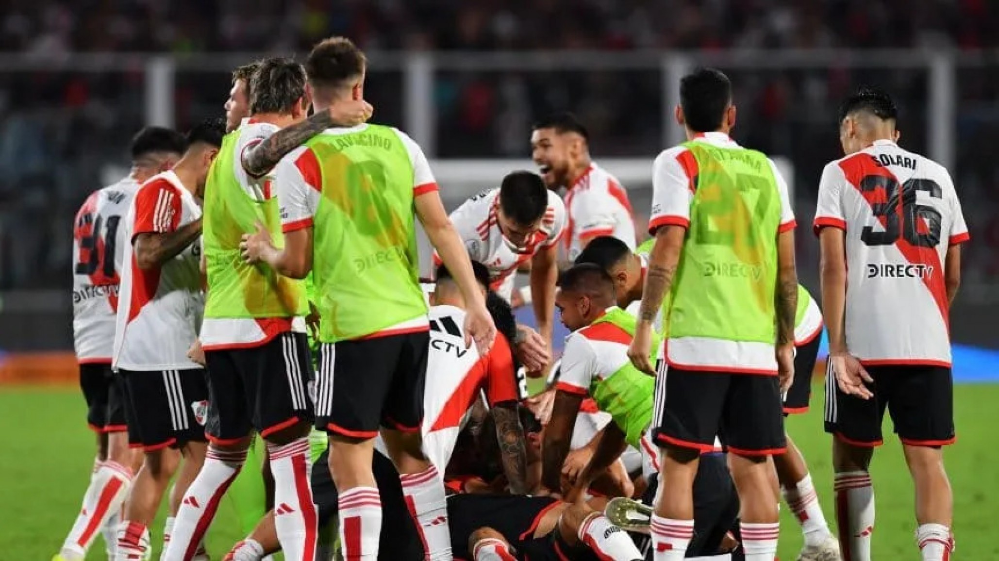 River campeón de la supercopa: derrotó a Estudiantes 2-1