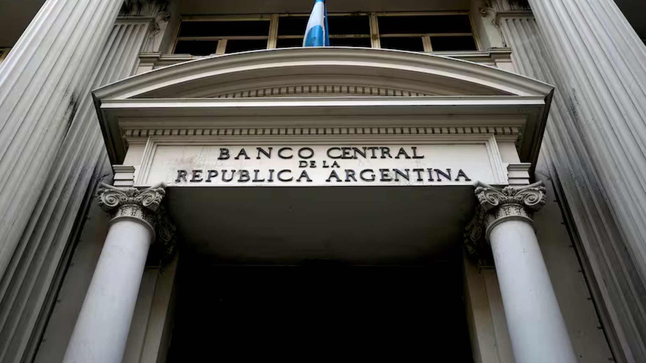 Se anuncian cuatro días consecutivos sin atención bancaria: ¿Cuándo?