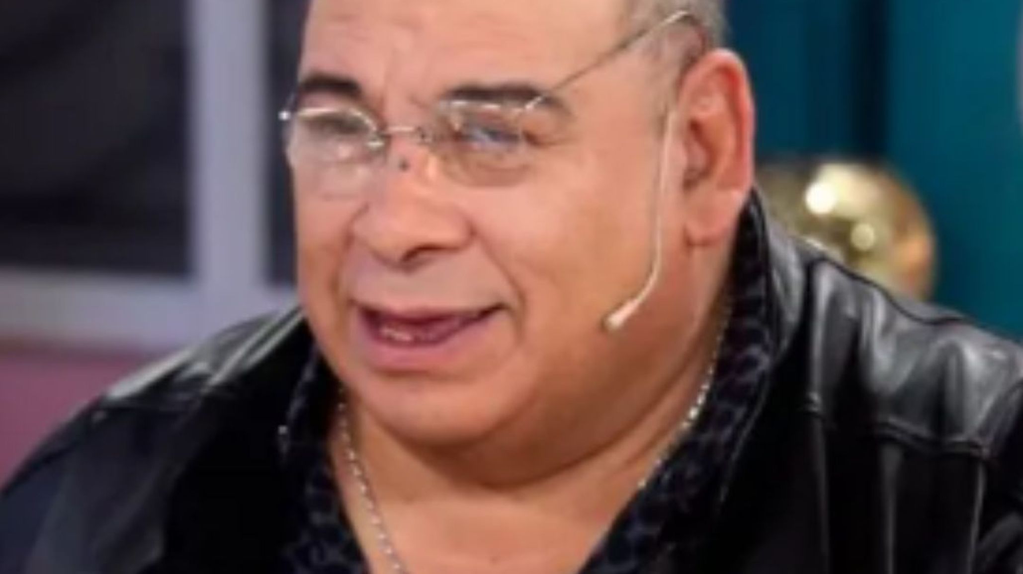 Piden rezar por la salud de Roly Serrano: fue sometido a traqueotomía