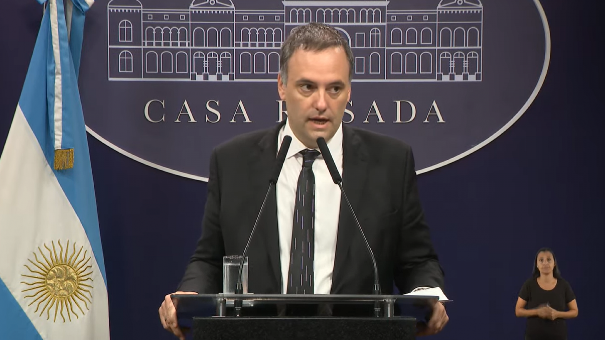 Cierran el Instituto Nacional de Agricultura Familiar para ahorrar "el 85% del presupuesto se iba en sueldos"