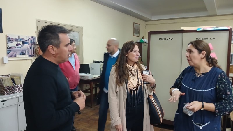 Concejales del bloque Arriba Chubut visitaron el colegio Perito Moreno