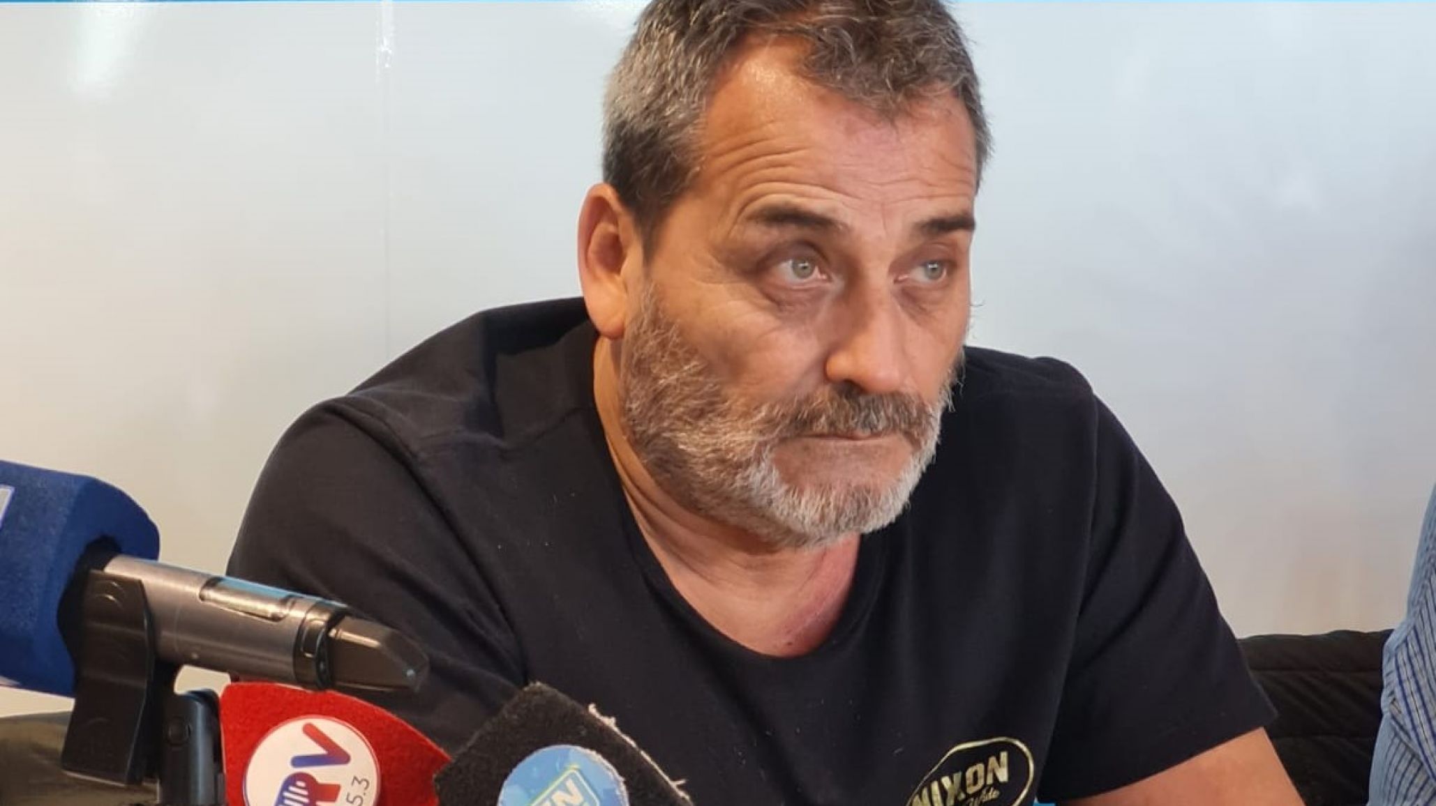 Sergio Sarmiento advirtió que el sueldo de los trabajadores de YPF bajará de $2 millones a $600 mil pesos