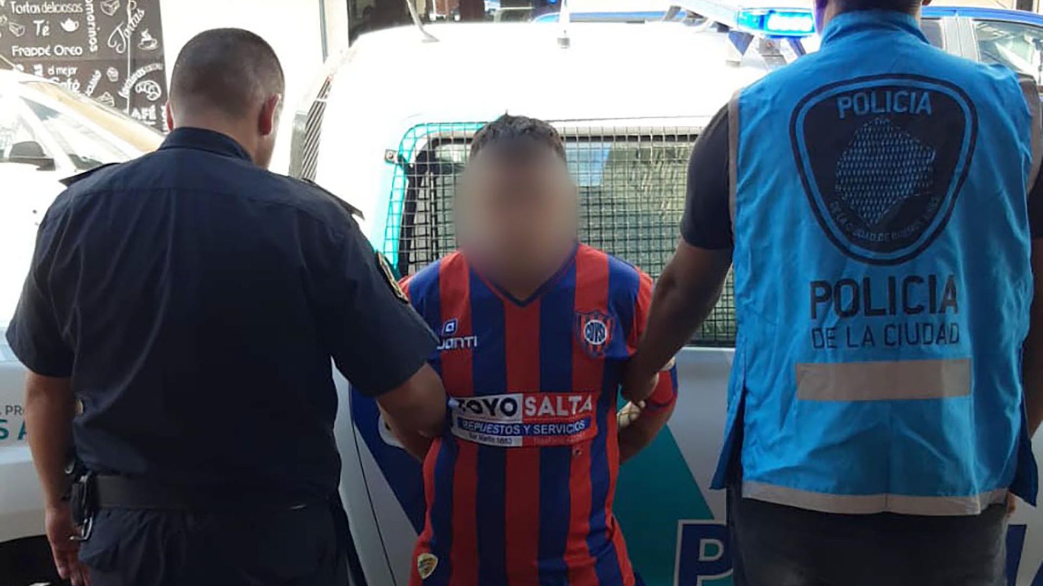 Tenia pedido de captura en Misiones por homicidio y lo detuvieron en CABA cobrando un subsidio