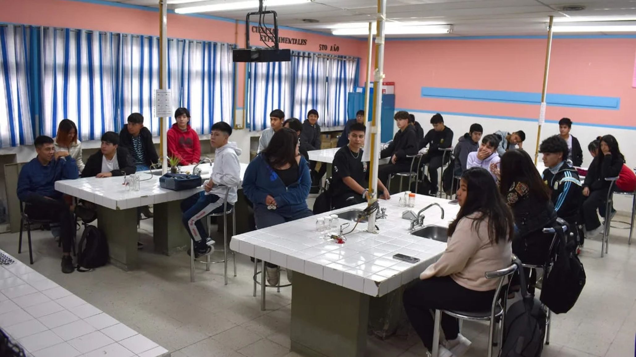 Comodoro lanzó el programa "Ambiente en las Escuelas" ¿Qué es?