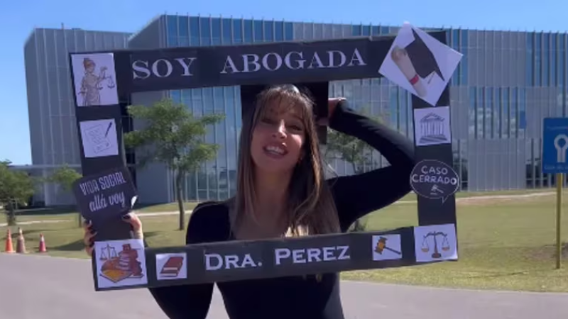 ¡Objetivo cumplido! Sol Pérez se recibió de abogada