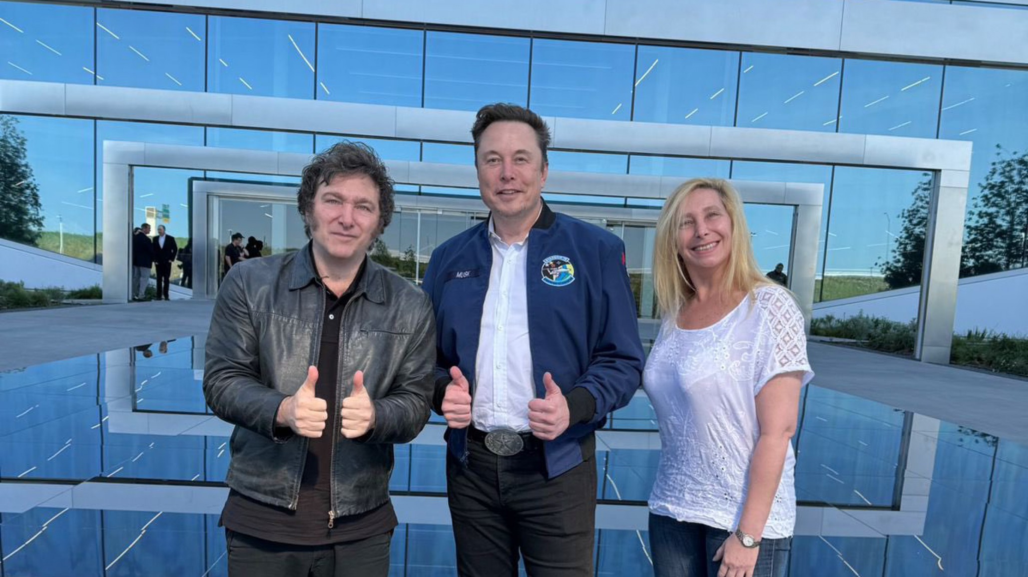 Javier Milei visitó la fábrica de Elon Musk en Texas