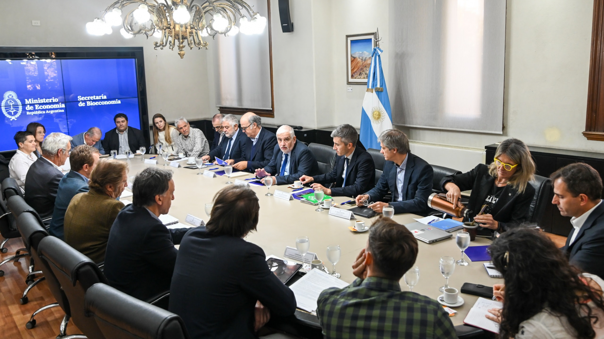 Emergencia sanitaria en el cultivo de maíz: reunión para combatir una plaga