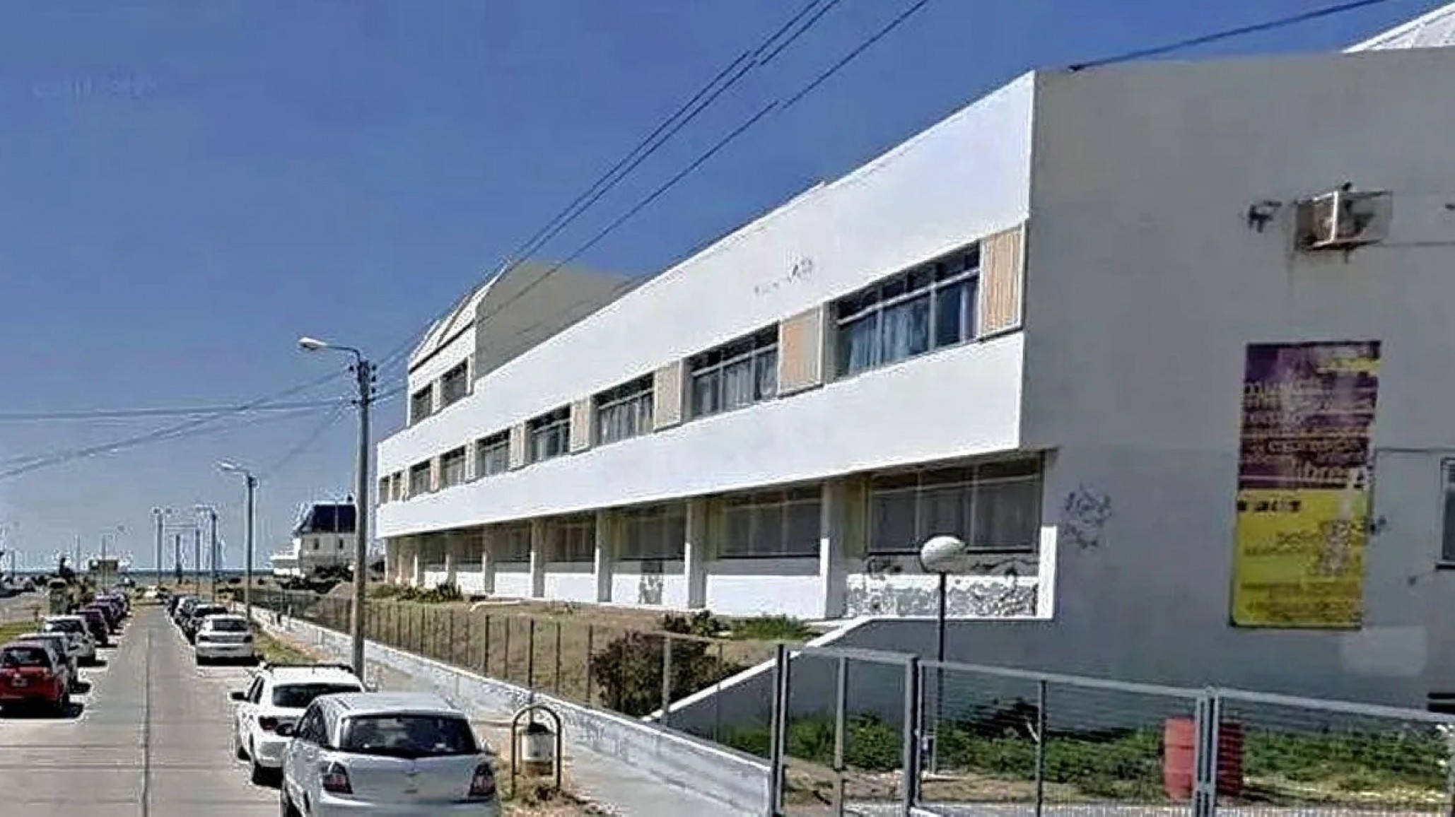 Estudiantes del Instituto Superior de Formación Docente N°806 convocan a un "ruidazo" en reclamo por obras edilicias