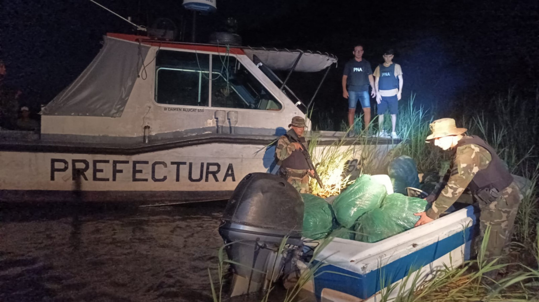 Frontera: Prefectura Naval incautó más de 320 kilos de marihuana