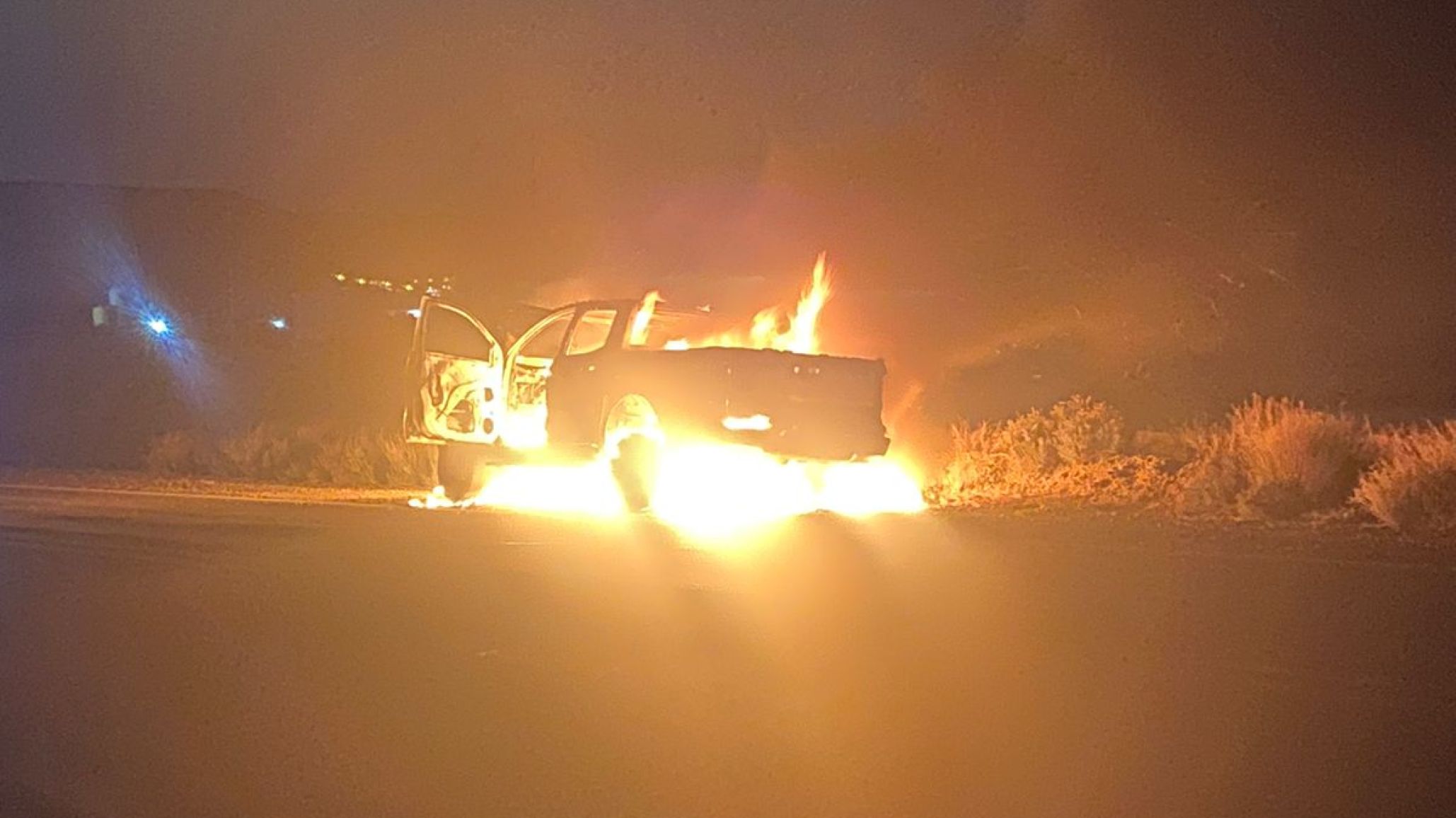 Compró una camioneta en Santa Cruz y al pasar por la ruta N° 3 se le incendió por problemas eléctricos