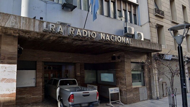 Advierten por la situación de Correo y Radio Nacional: "Se fueron más de 6.000 trabajadores"