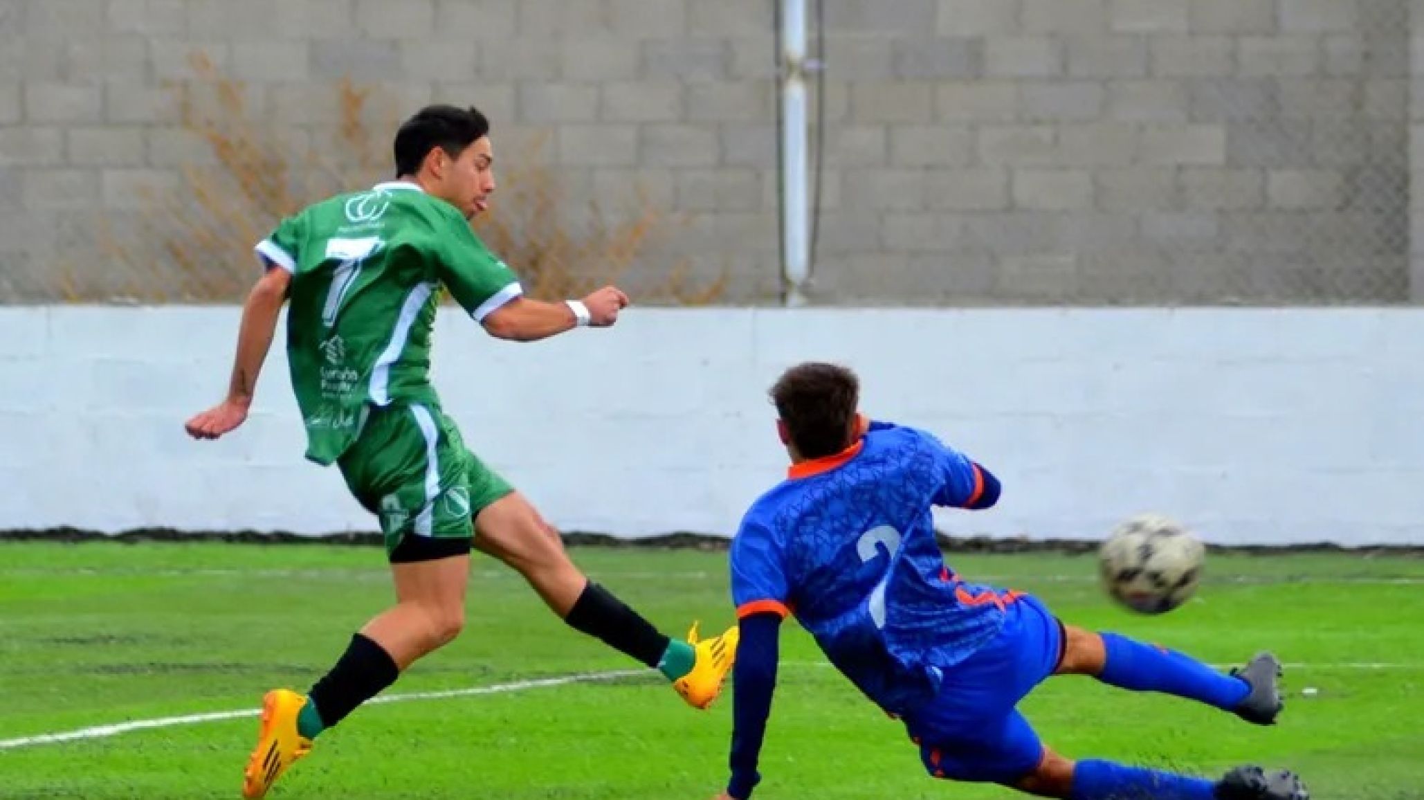 Clasificatorio: Petroquímica y Deportivo Sarmiento se enfrentarán este jueves
