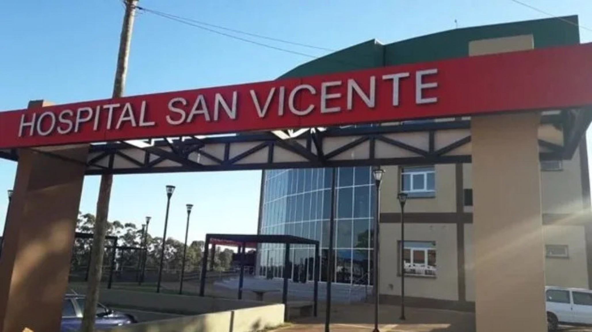 Aberrante: una mamá llevó a su hijo muerto al hospital y dijo que "le había pegado demasiado"