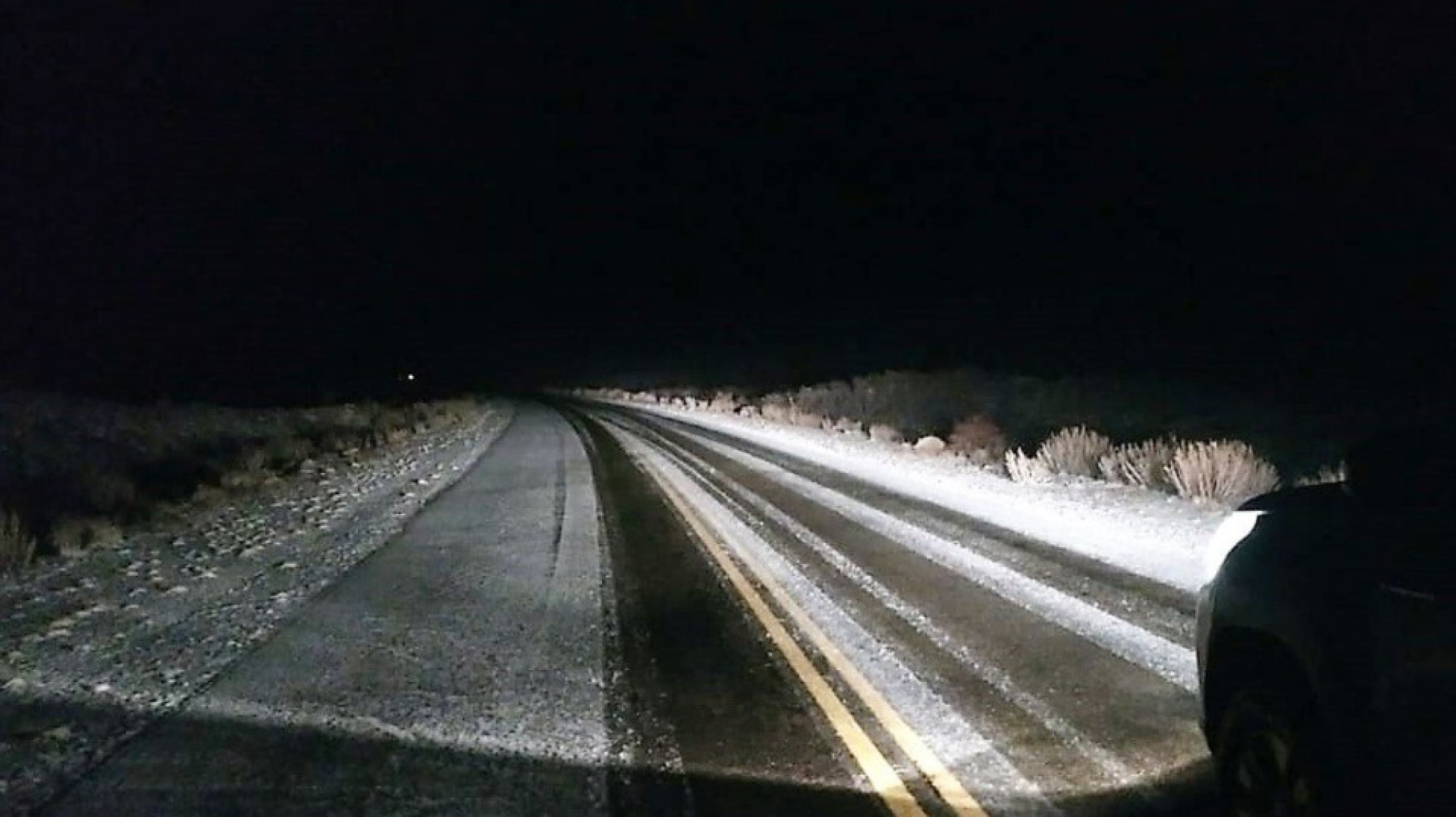 Accidente de tránsito por hielo en la ruta dejó tres heridos y un muerto