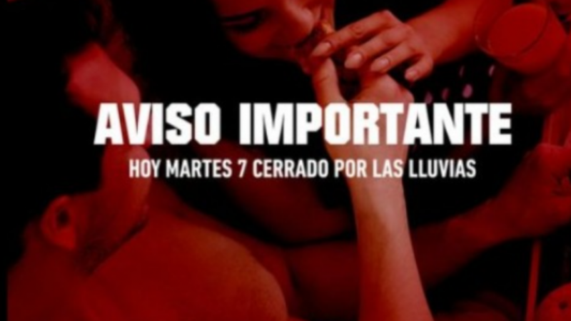 El cierre de un hotel alojamiento por la lluvia despertó humor en las redes sociales