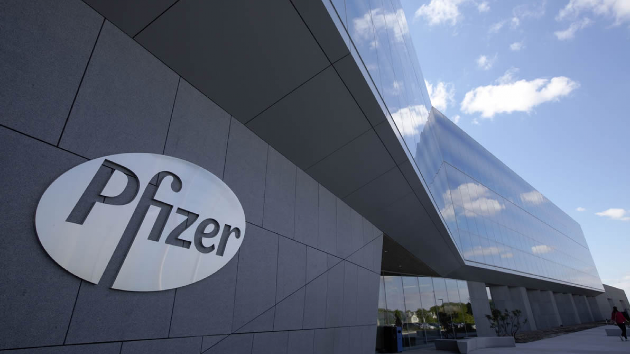 Un niño sufrió un paro cardíaco y murió en un ensayo clínico de Pfizer