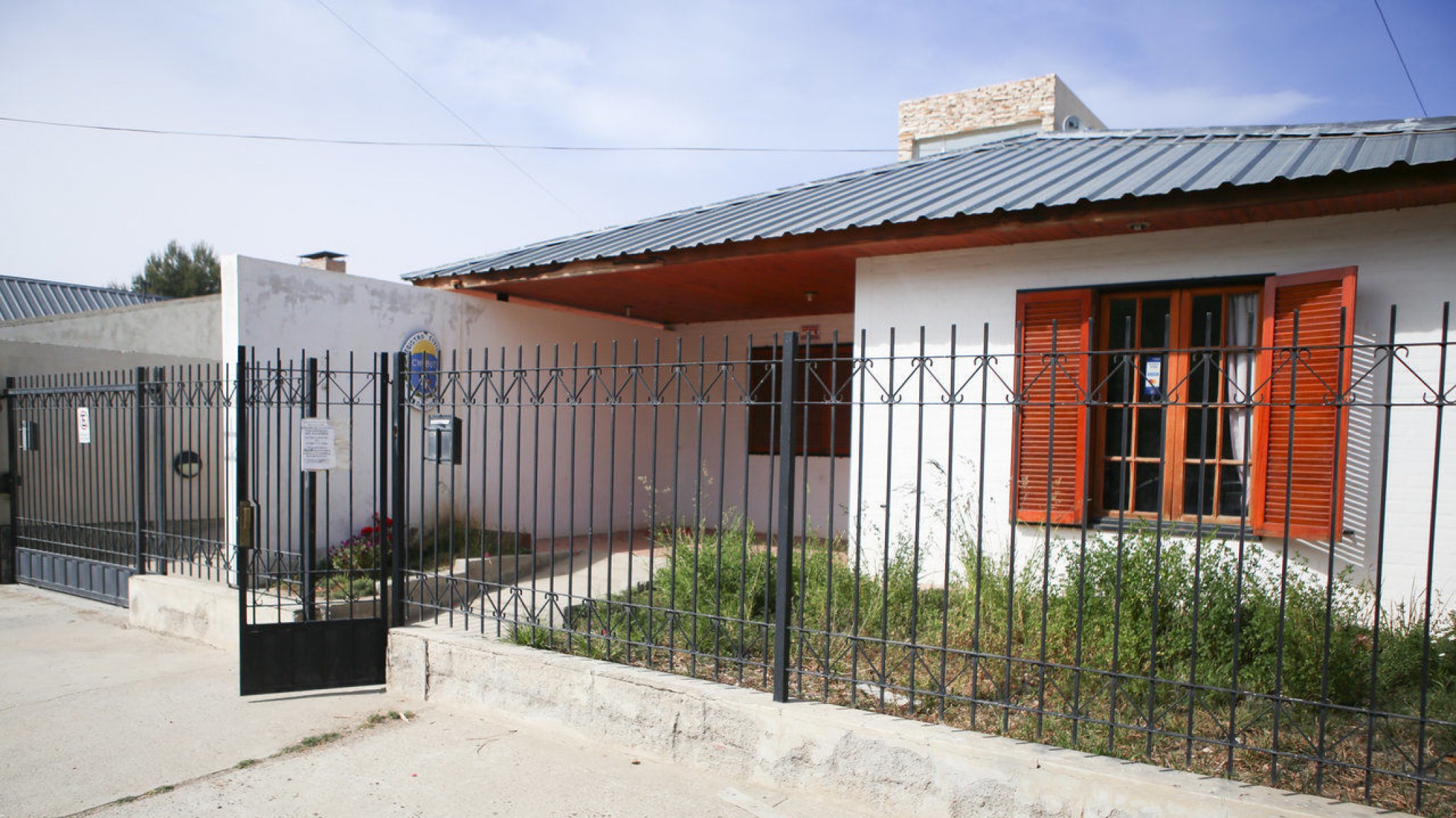 Tras el incendio, el Registro Civil de Rada Tilly funcionará en la escuela N°12