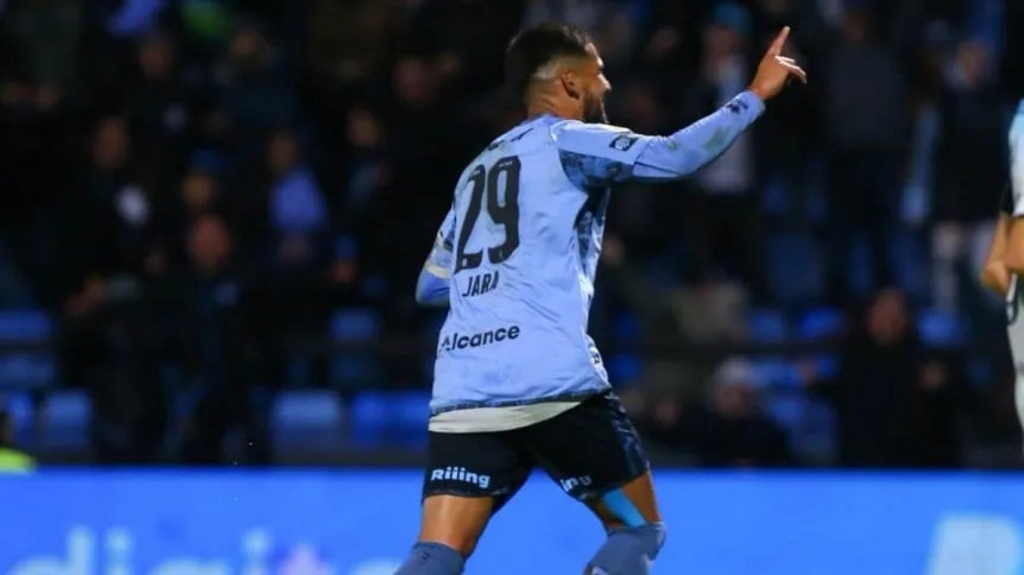 En un verdadero partidazo Racing y Belgrano empataron 4 a 4