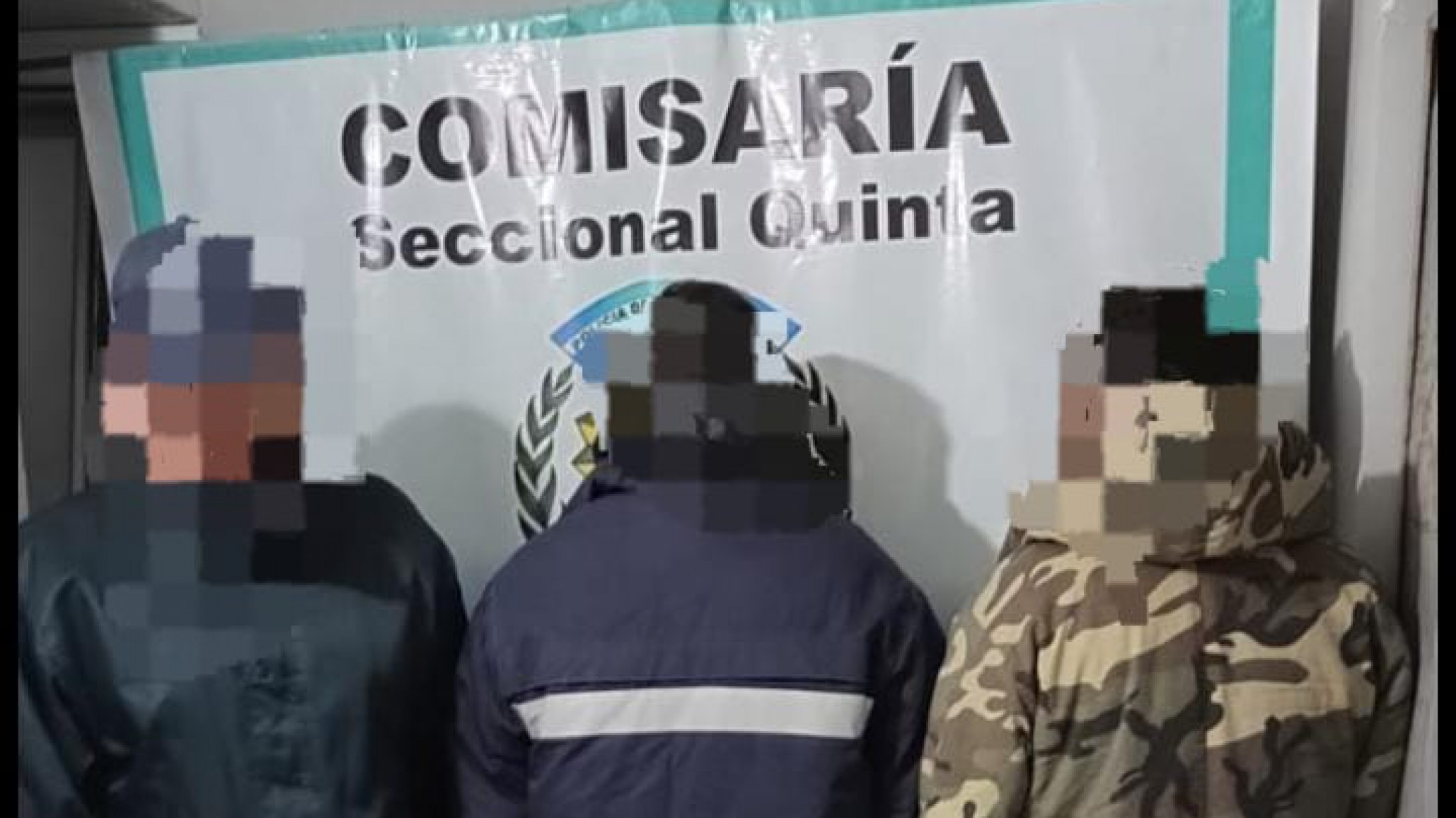 Dos hombres robaron una farmacia y terminaron en la comisaria