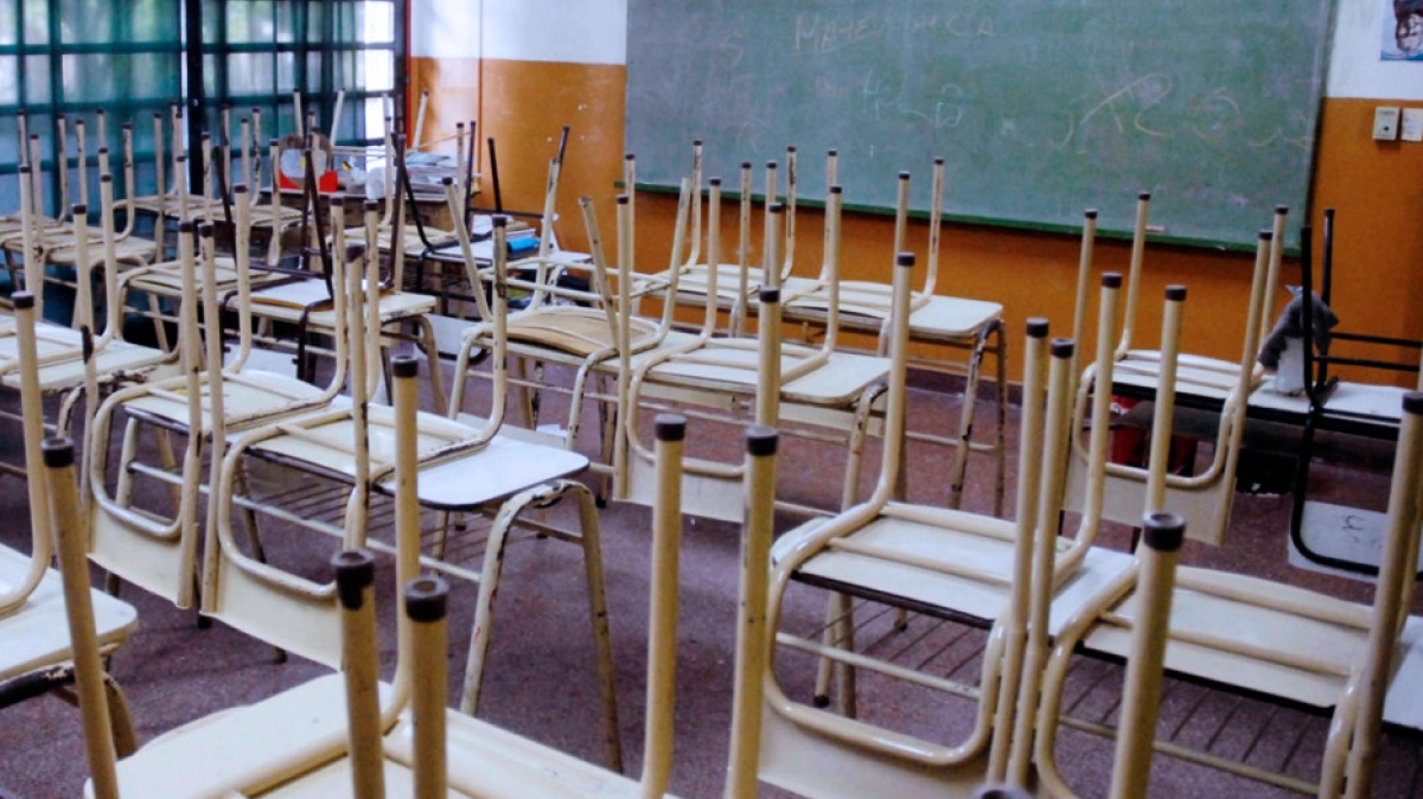 Gremios docentes anunciaron un paro nacional por 24 horas