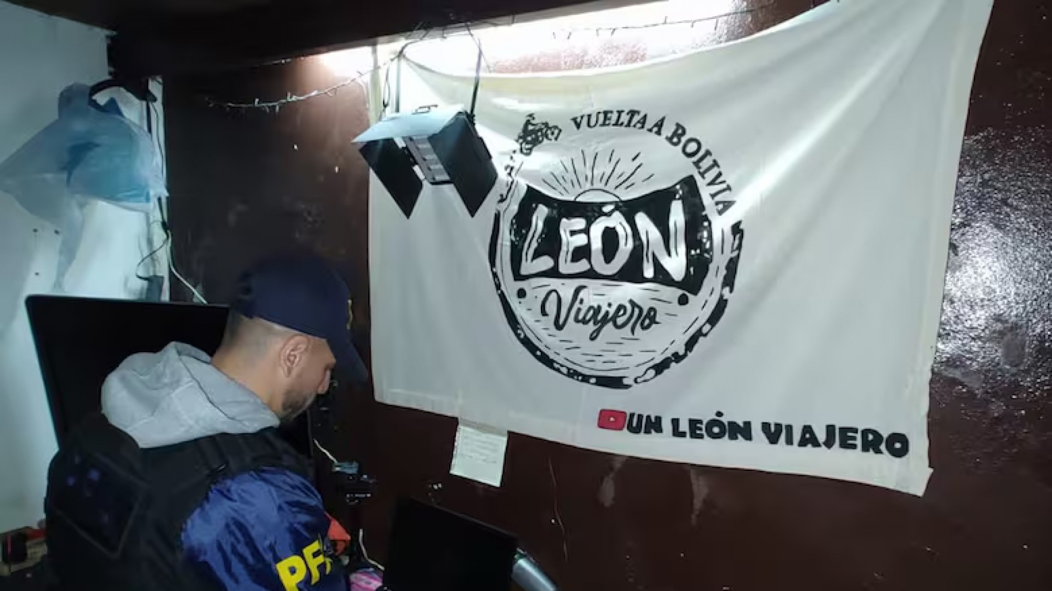 youtuber acusado de tráfico de pornografía infantil se suicidó