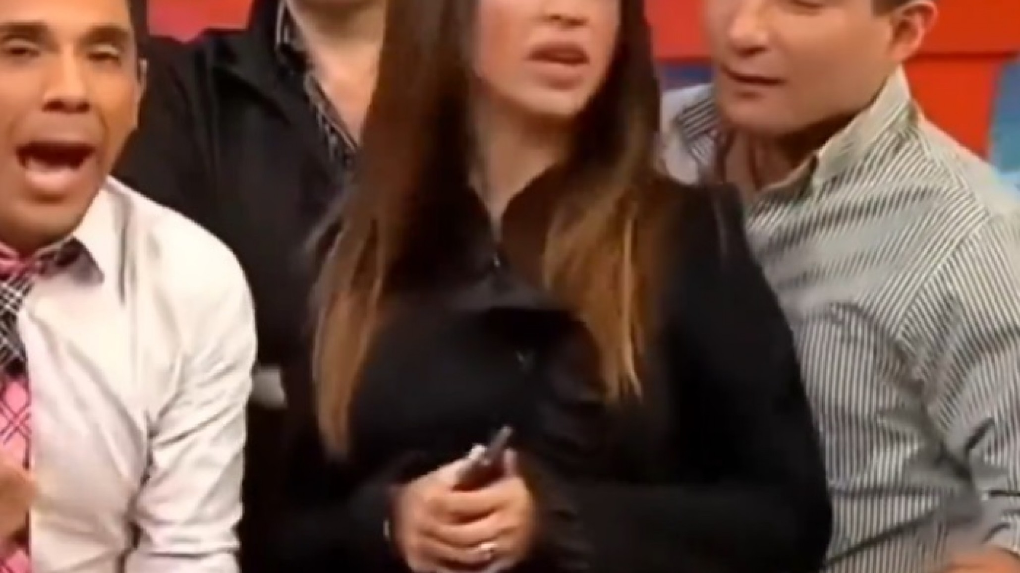 Acusan a Felipe Avello de "acosador" por un antiguo video que resurgió en redes