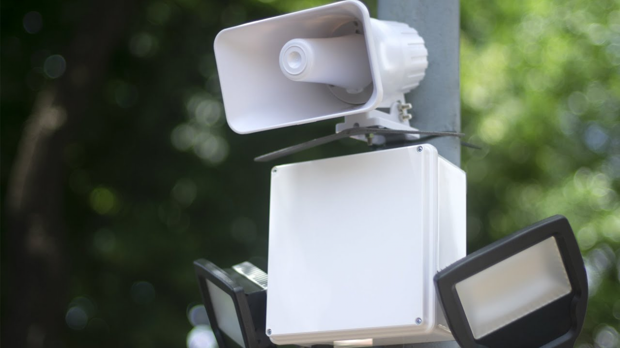 20 familias del barrio Ceferino se unieron para instalar una alarma comunitaria