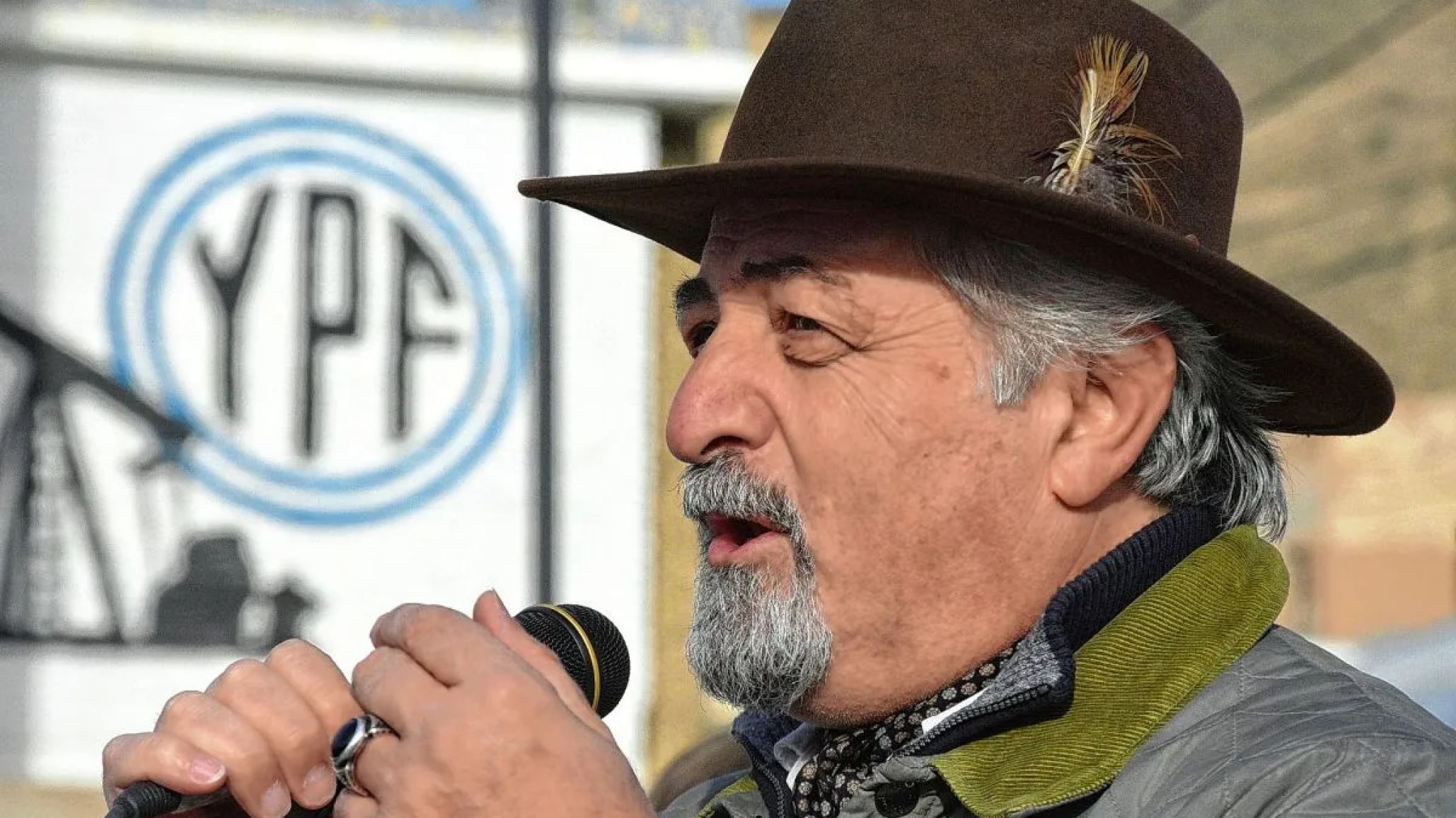 Othar envió una carta documento a YPF para frenar la cesión de bienes: "No vamos a permitir que a 2.000 kilómetros decidan por Comodoro"