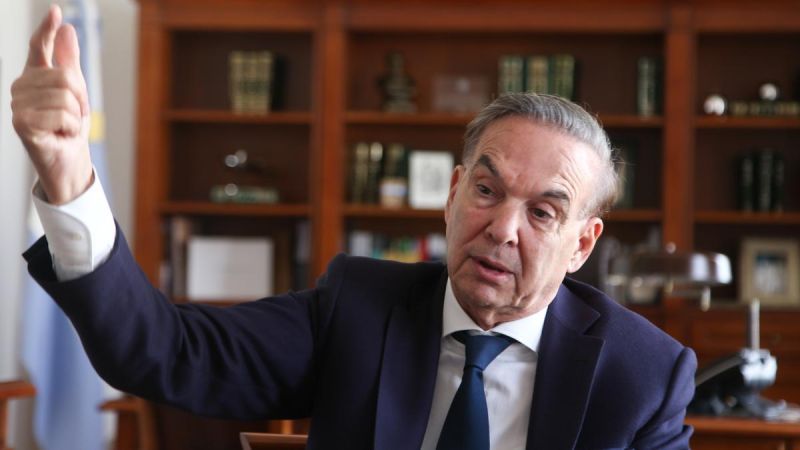 Polémica por la defensa de Pichetto sobre las jubilaciones de privilegio
