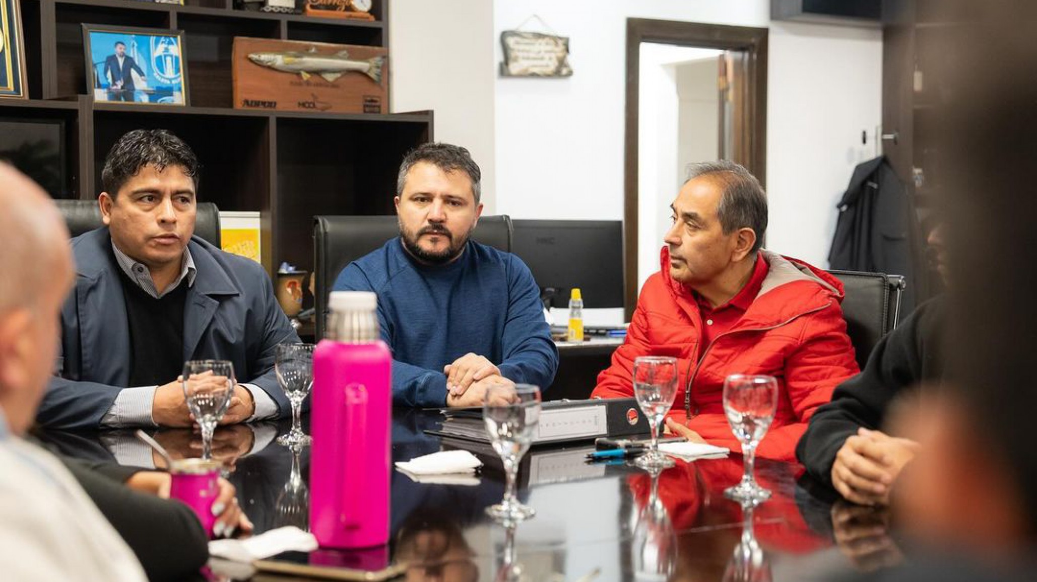 Denuncian que empleados municipales de Caleta Olivia vendían el agua potable