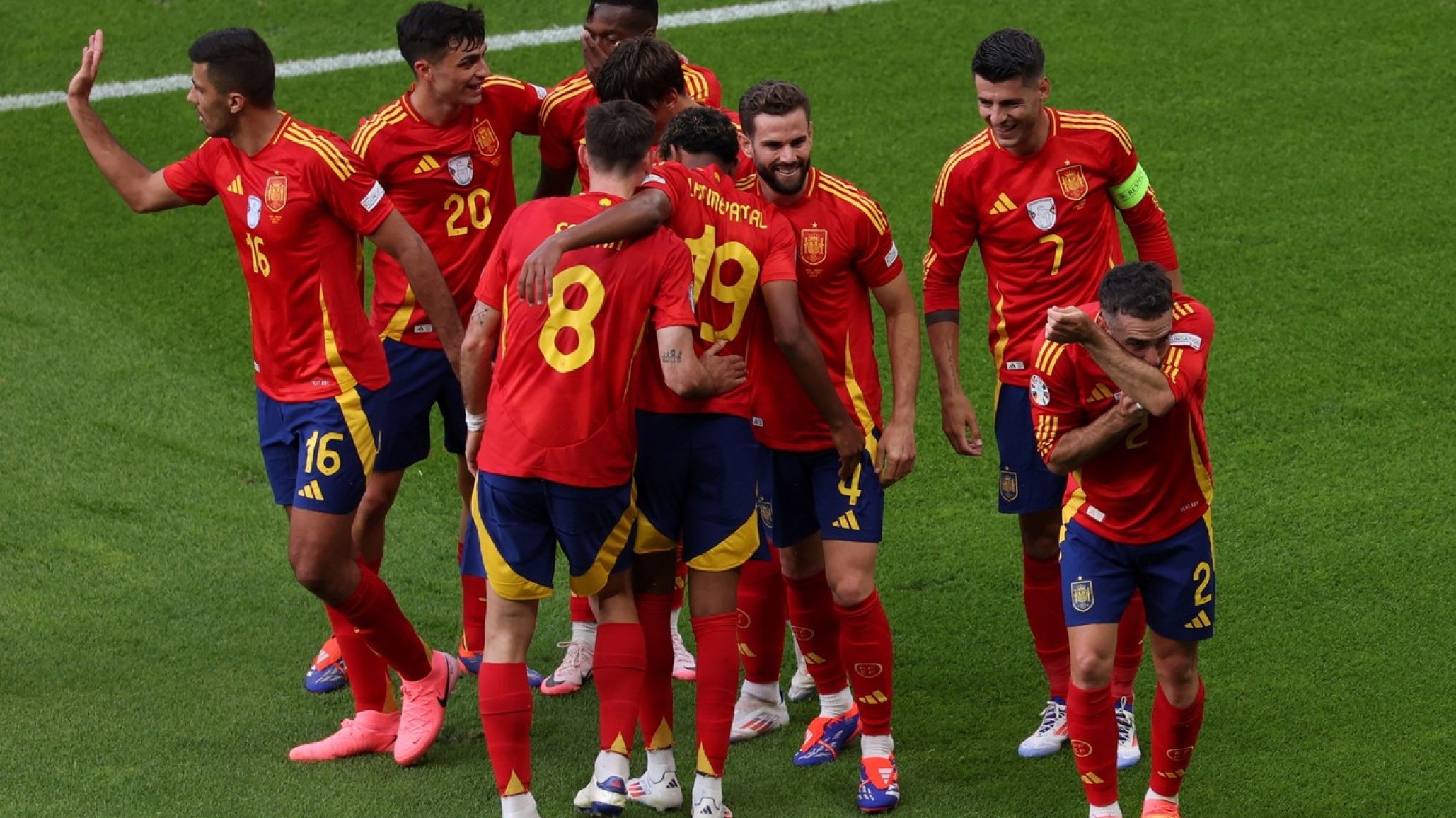 España goleó a Croacia