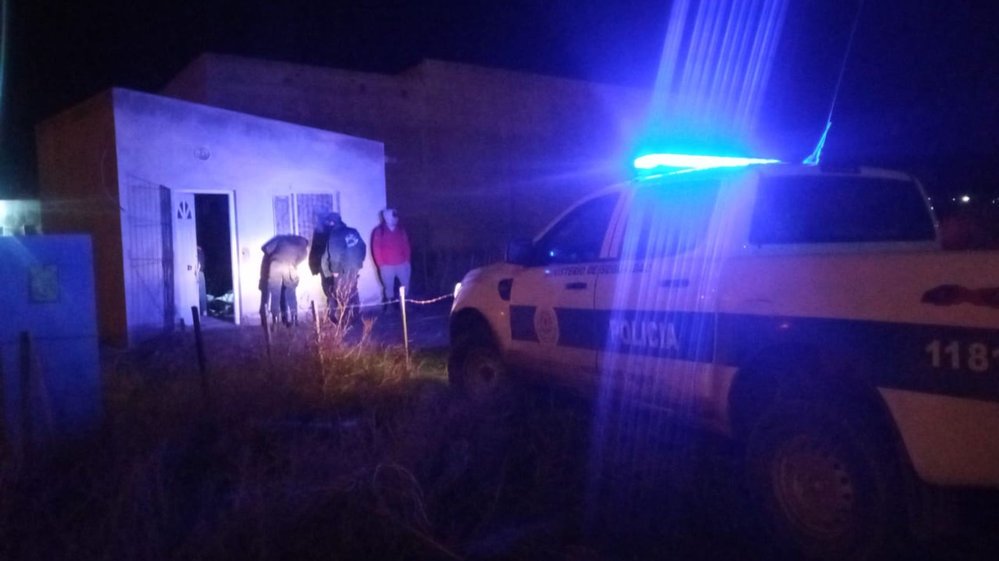 Descubrieron a un ladrón in fraganti mientras trataba de ingresar a una vivienda
