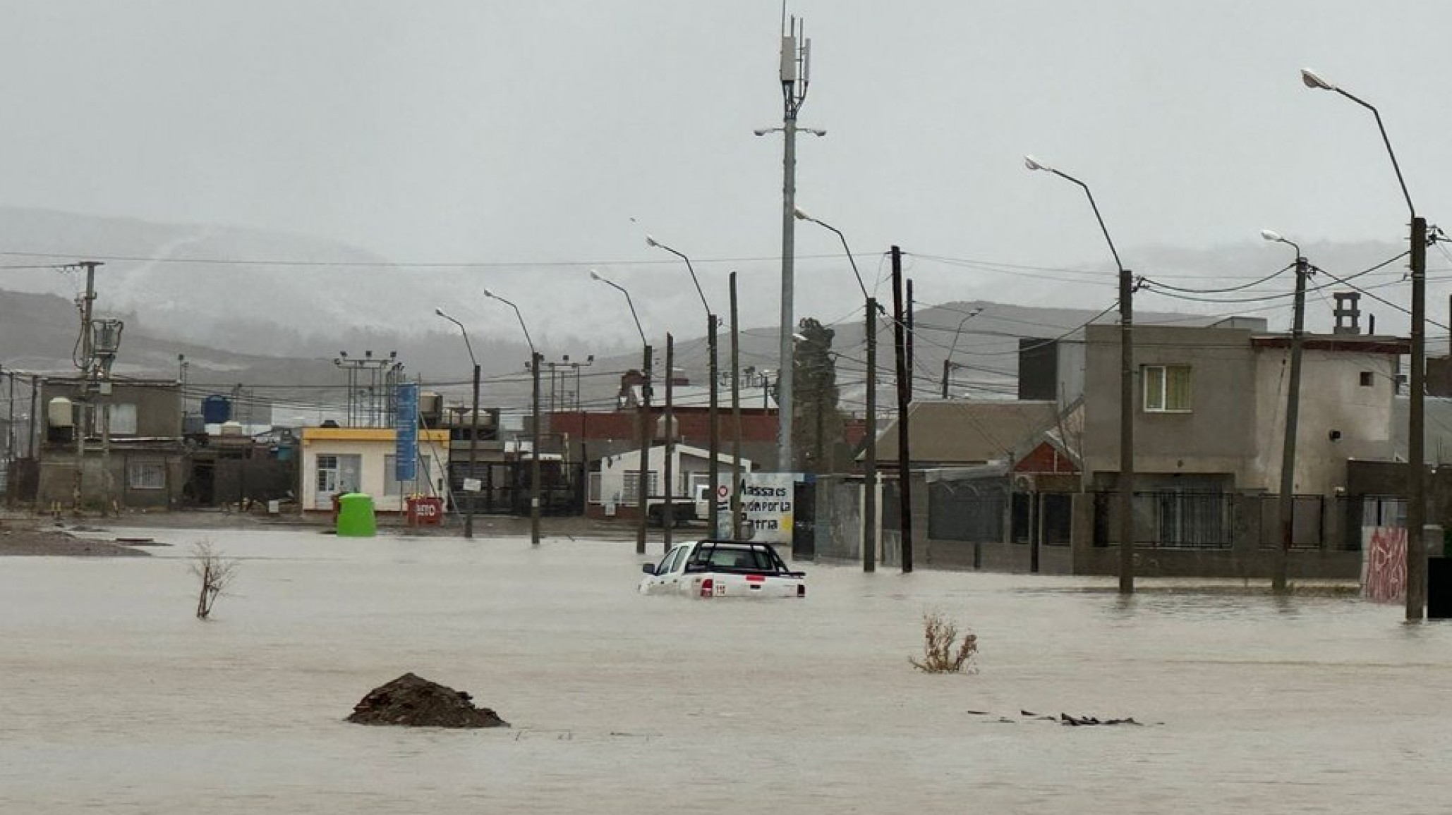 Vecina del barrio Abel Amaya: "Hace 27 años vivo en el barrio y siempre tuvimos este problema"