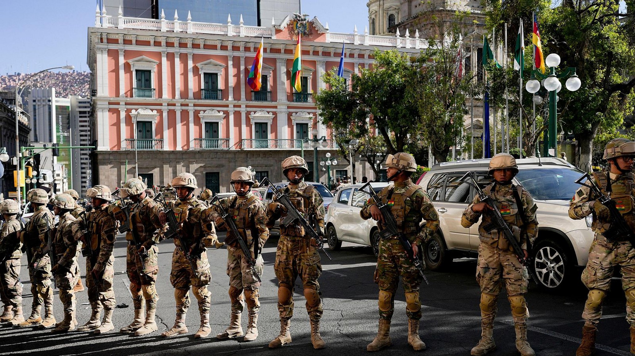 Ahora: intento de golpe de Estado en Bolivia