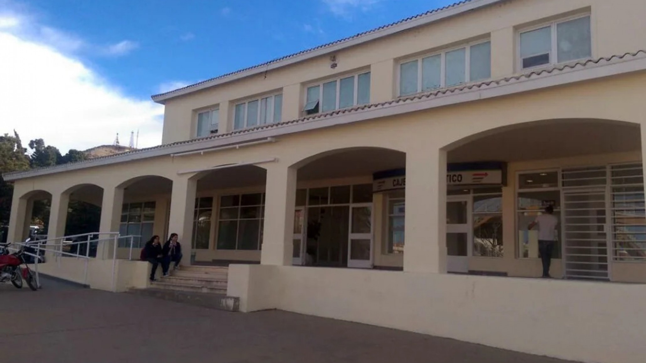 El ISET N°812 suspendió las clases presenciales por problemas edilicios