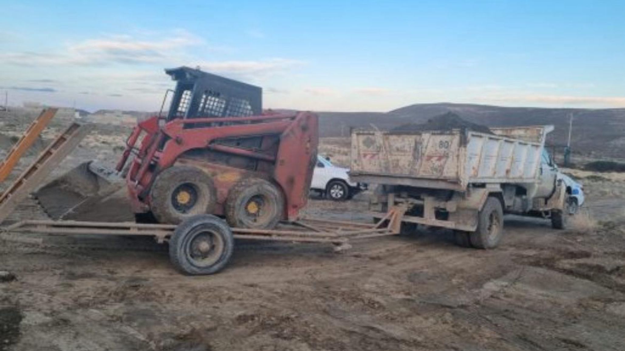 Dos hombres fueron detenidos por robar tierra de una estancia
