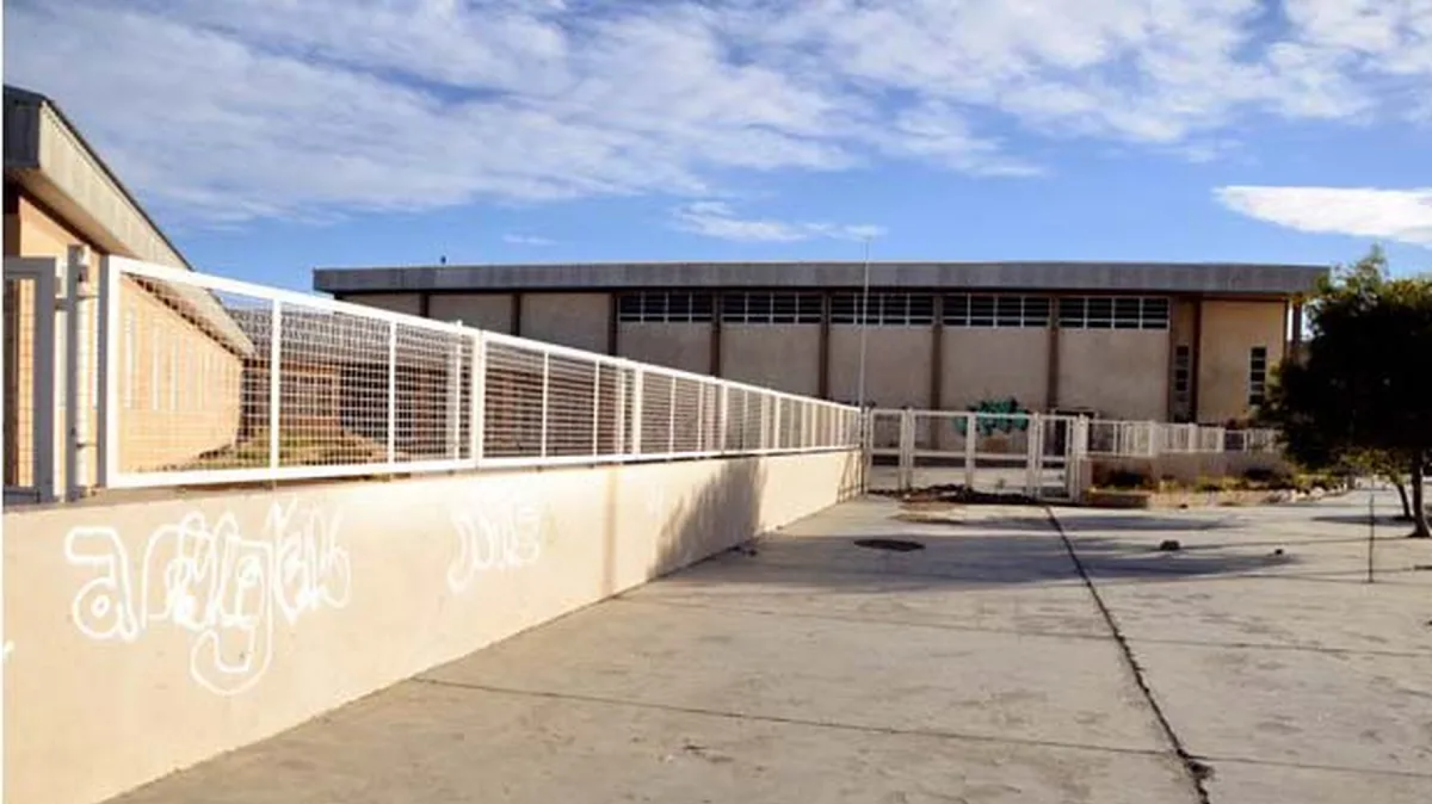 Dos meses sin calefacci髇: la Escuela 742 se ve obligada a reestructurar las clases