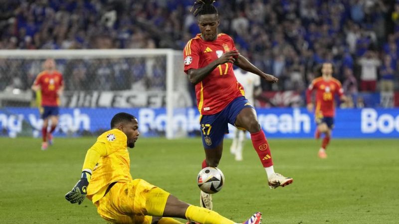 Eurocopa: España eliminó a Francia por 2-1