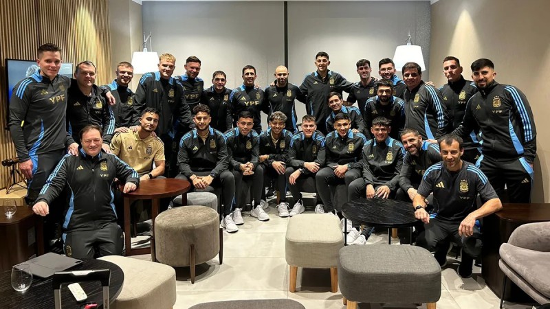 La Selección Argentina Sub 23 partió hacia París para los Juegos Olímpicos