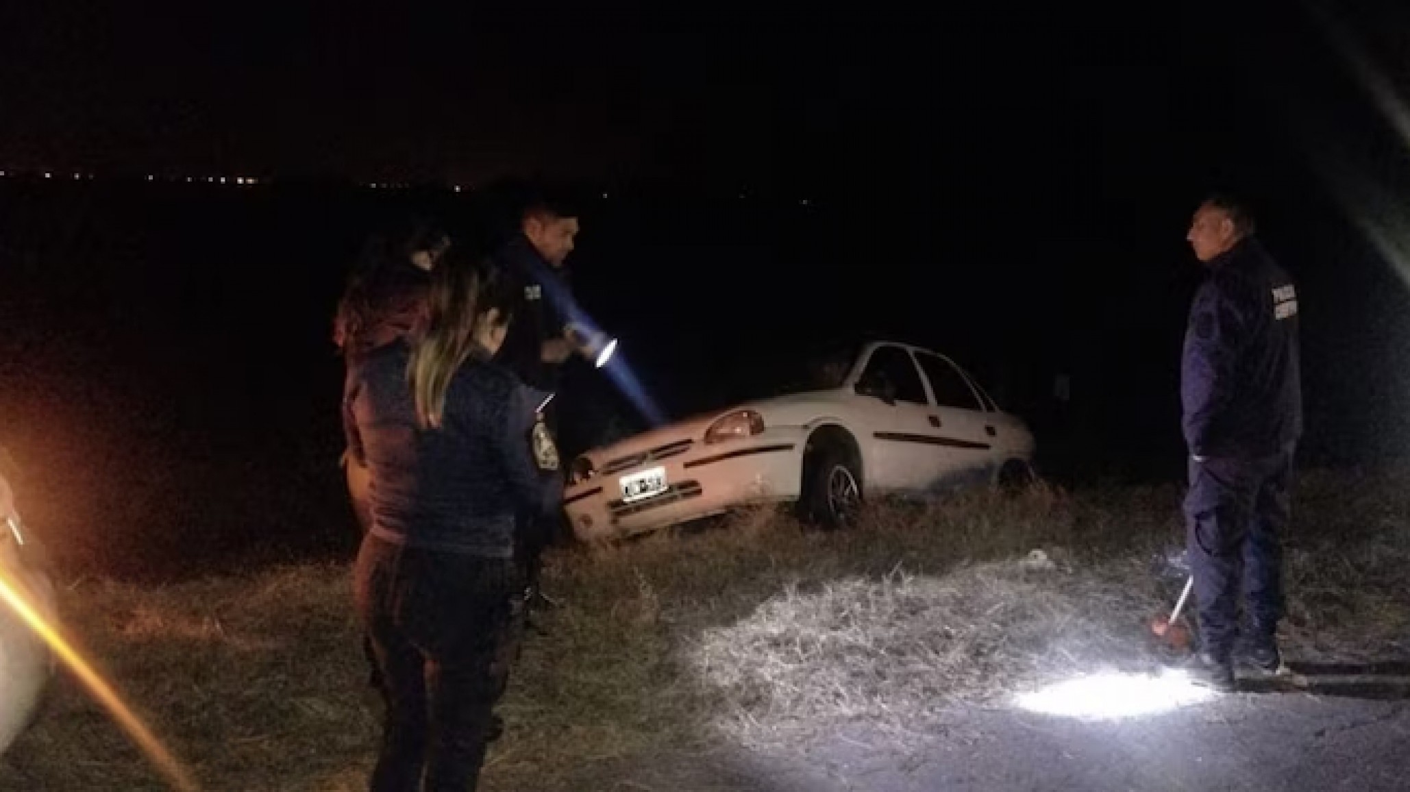 Una mujer murió en la Ruta 9: su hija se tiró del auto en movimiento y atropellaron a todos los que la ayudaban