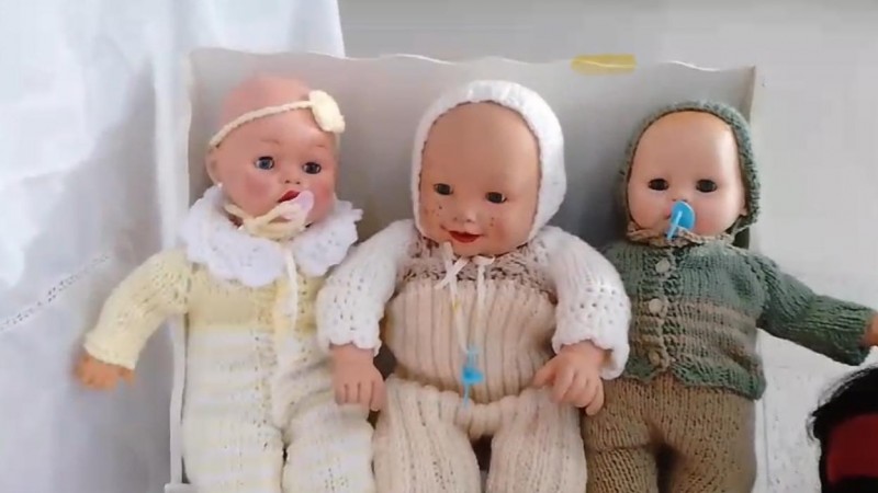 Sandra y su labor solidaria: Muñecos que llevan alegría