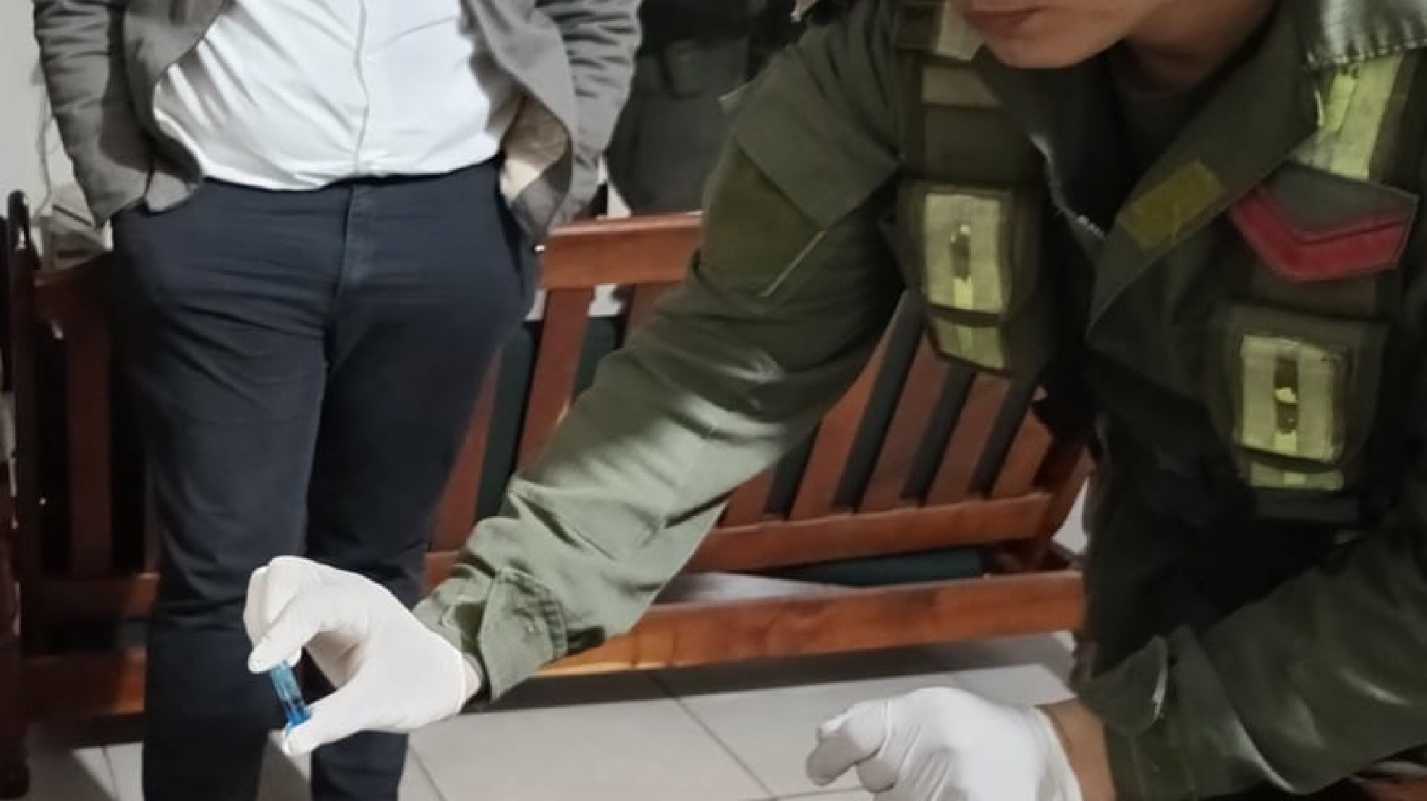 Detuvieron a pasajero de un "tour de compras", llevaba más de 14 kilos de cocaína