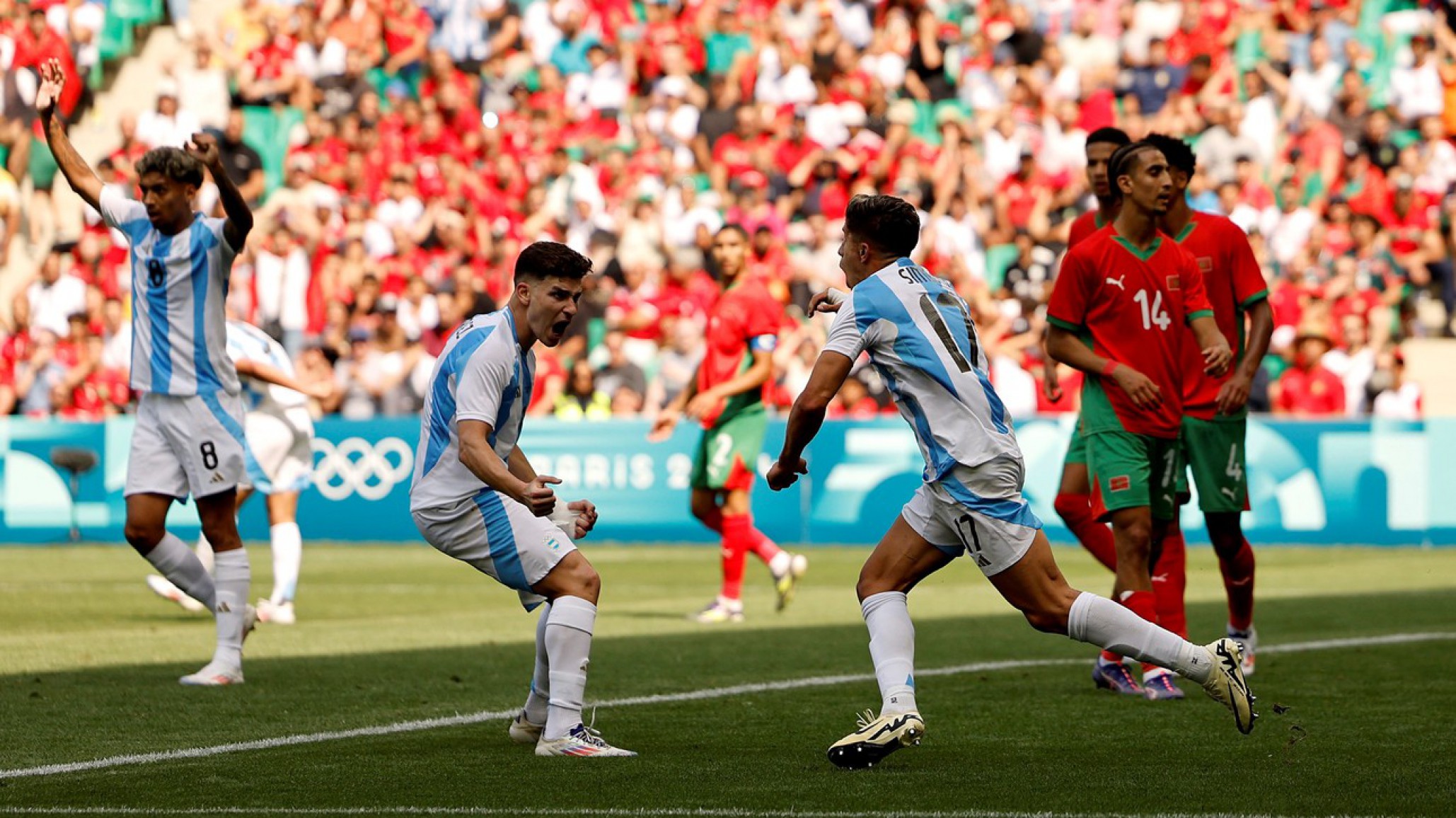 ¡Insólito! Dos horas después, podrían considerar off side en el empate de Argentina y se evalúa jugar los 3 minutos restantes con Marruecos