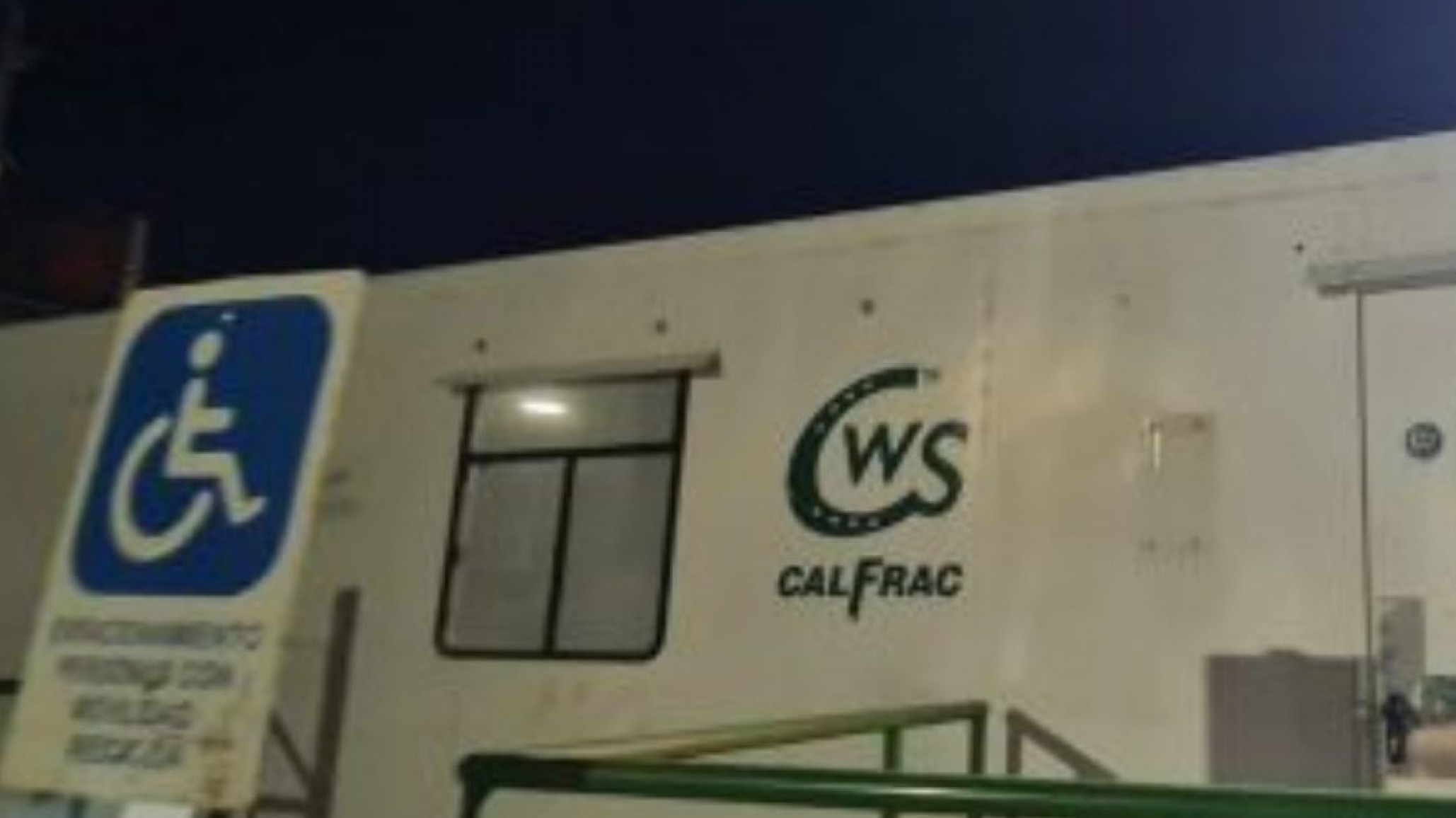 Retención de servicios en CALFRAC: Exigen reincorporación de dos trabajadoras