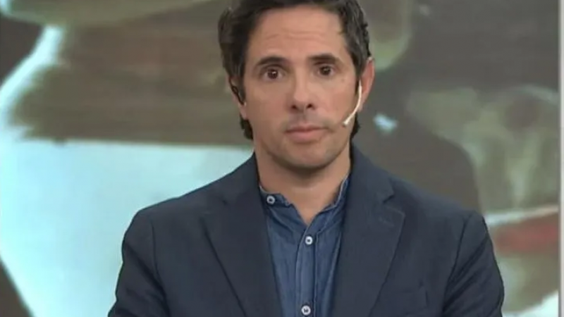 Robertito Funes se va del país y reveló los motivos