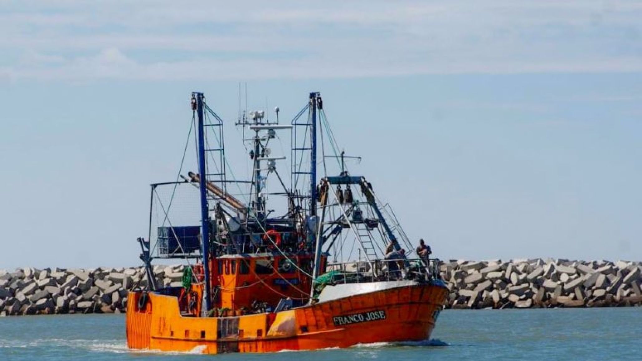 Conflicto con la flota amarilla de Rawson: "Exigimos la reincorporación de los trabajadores"