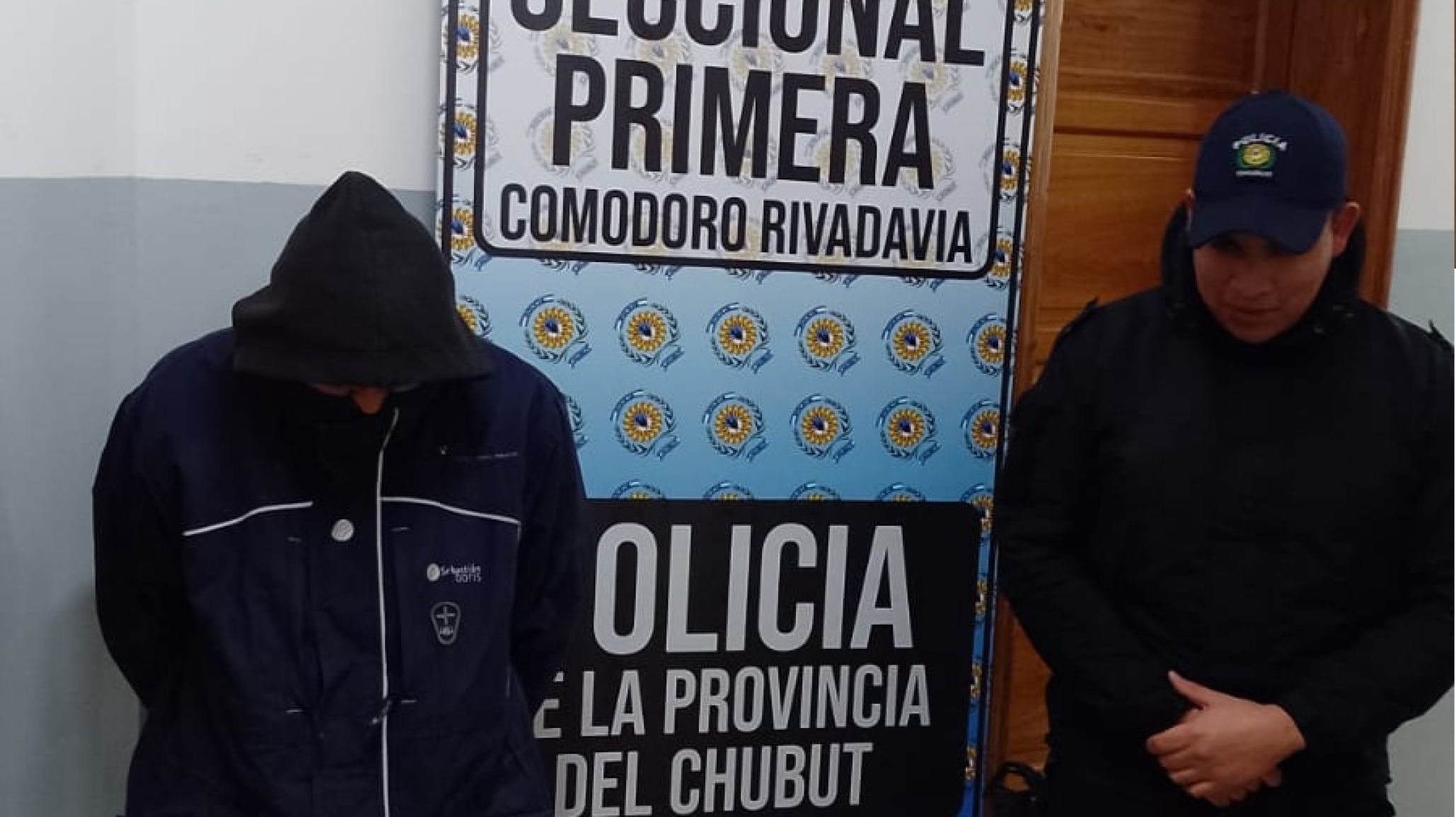 Robo en local céntrico: detienen a un hombre con zapatillas valuadas en más de 360 mil pesos