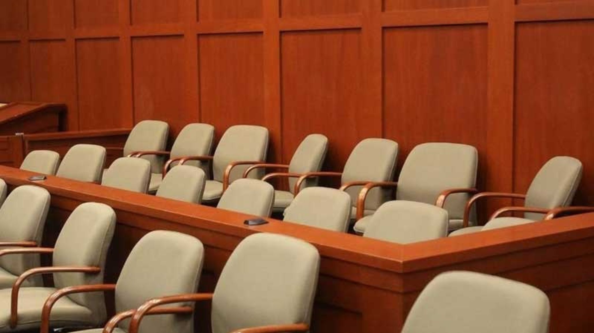 Habló el abogado del policía que fue declarado no culpable: "El jurado verificó su inocencia"